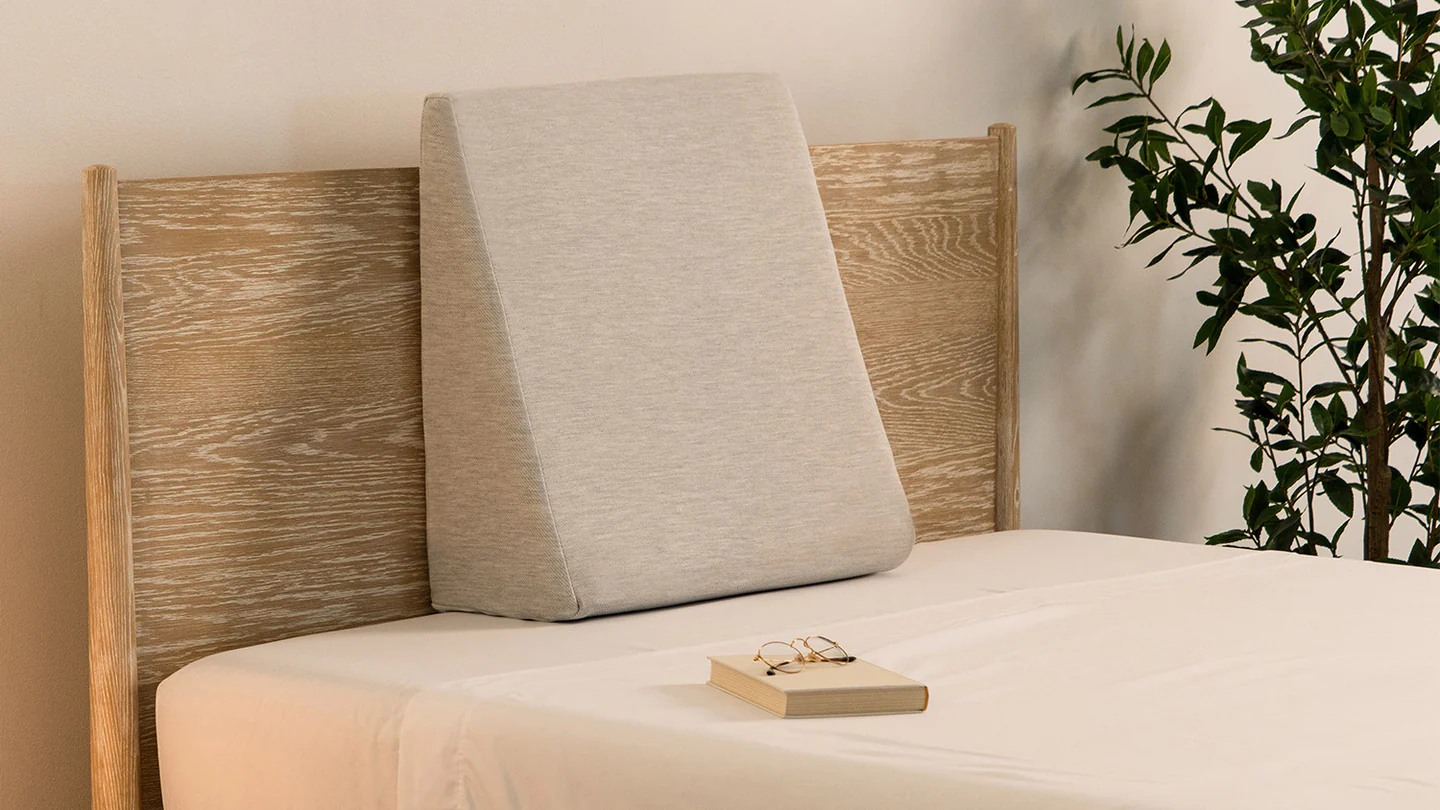 Bear wedge-pillow-slider-2_1440x
